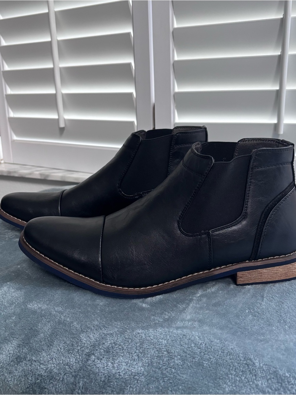 Black Leather Chelsea Boots